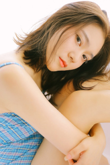 年轻的母亲1韩国